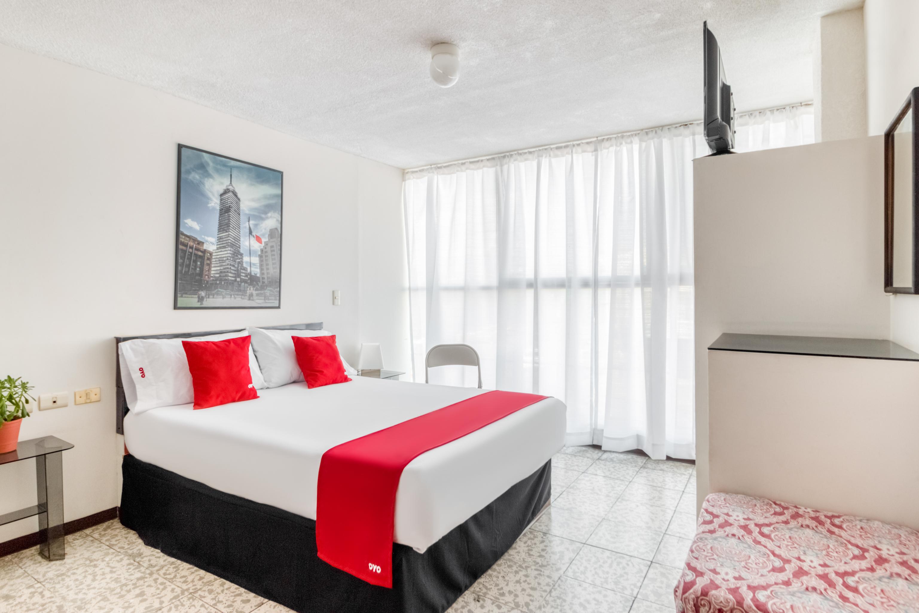 Oyo Hotel Del Llanito, アグアスカリエンテス エクステリア 写真