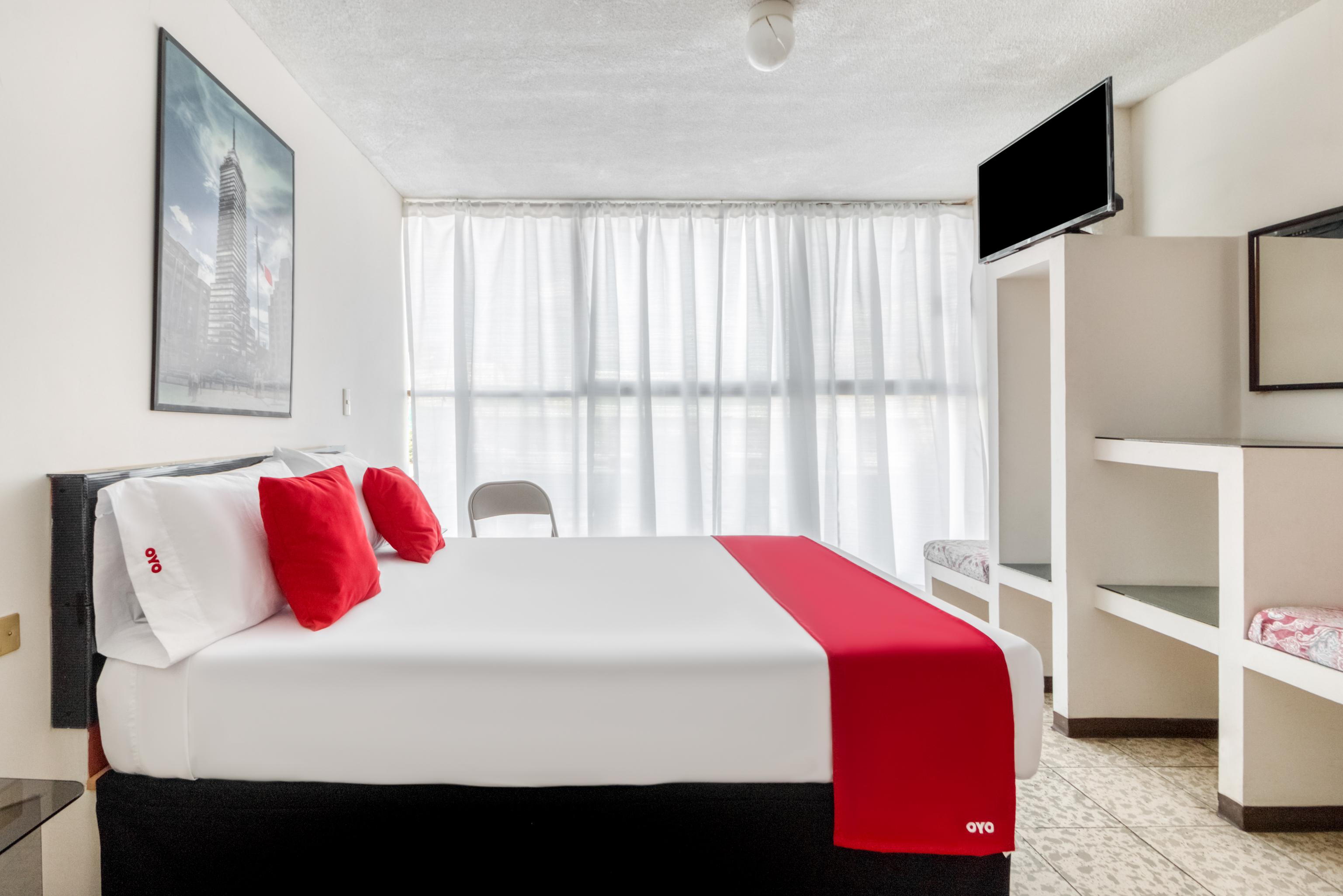 Oyo Hotel Del Llanito, アグアスカリエンテス エクステリア 写真