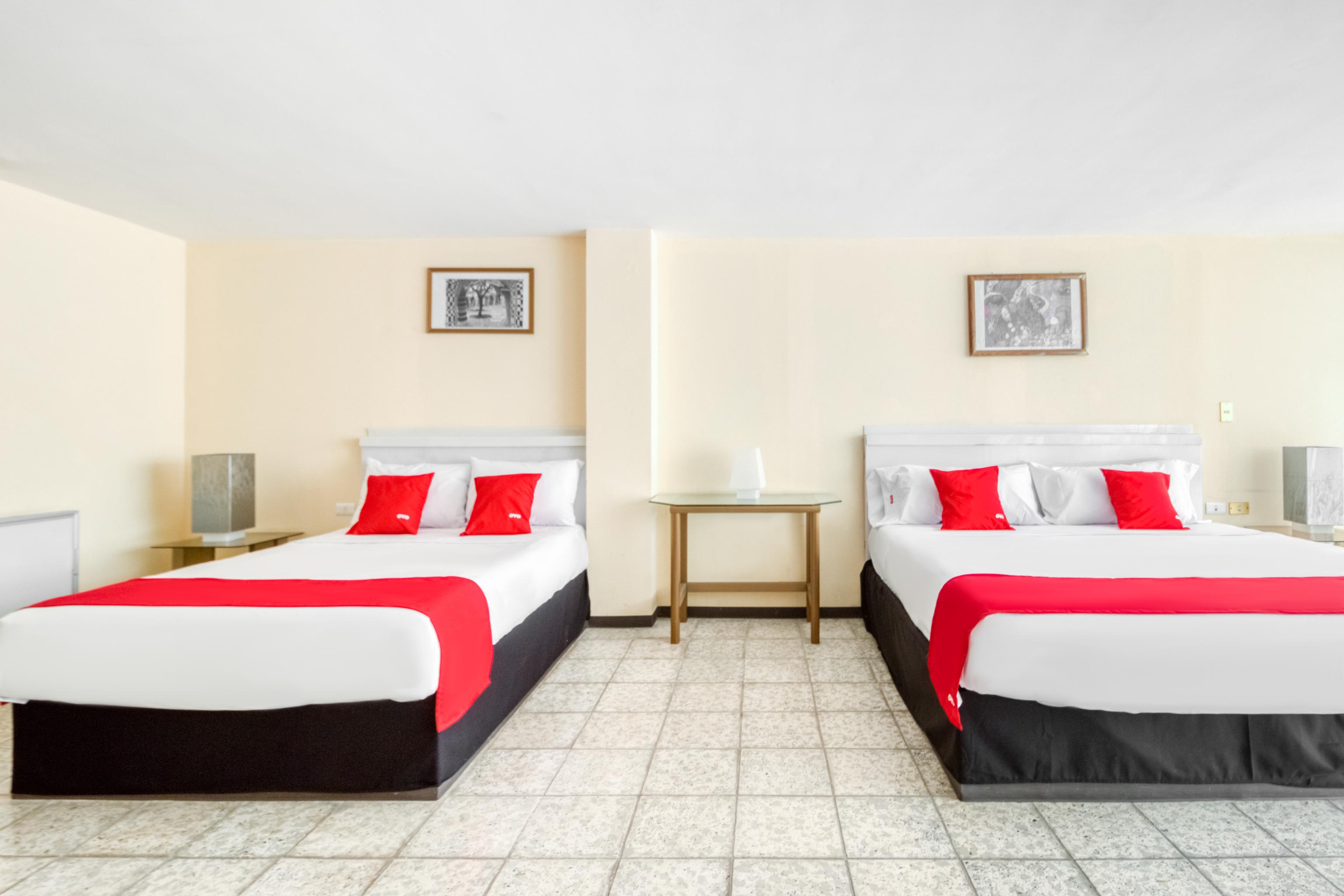 Oyo Hotel Del Llanito, アグアスカリエンテス エクステリア 写真