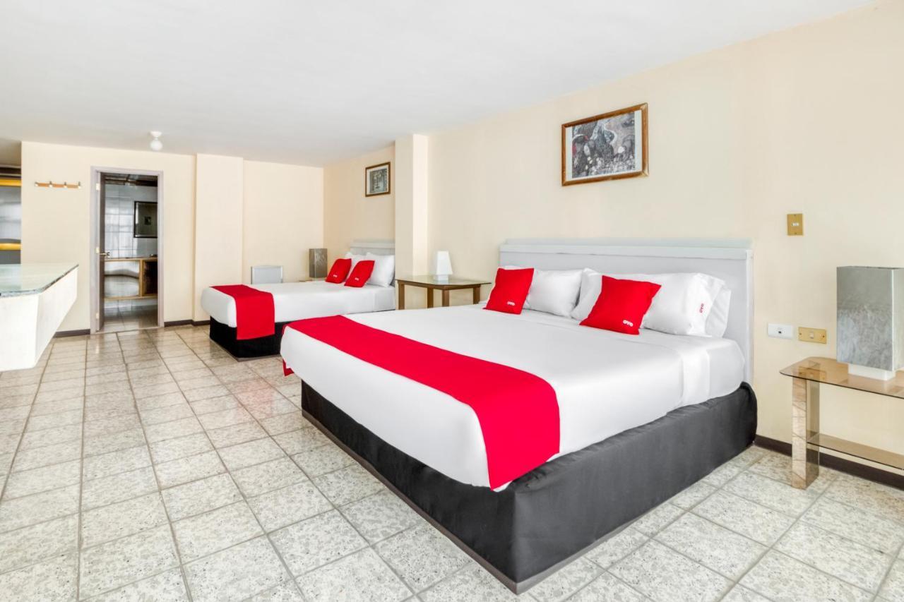 Oyo Hotel Del Llanito, アグアスカリエンテス エクステリア 写真